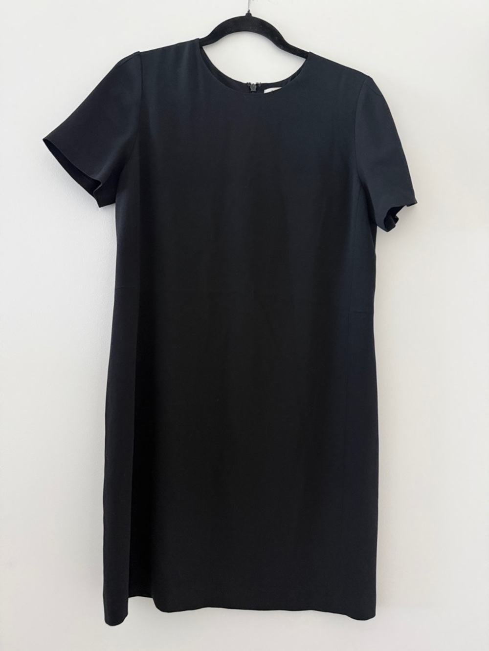 Babaton Black Short-Sleeve Mini Dress